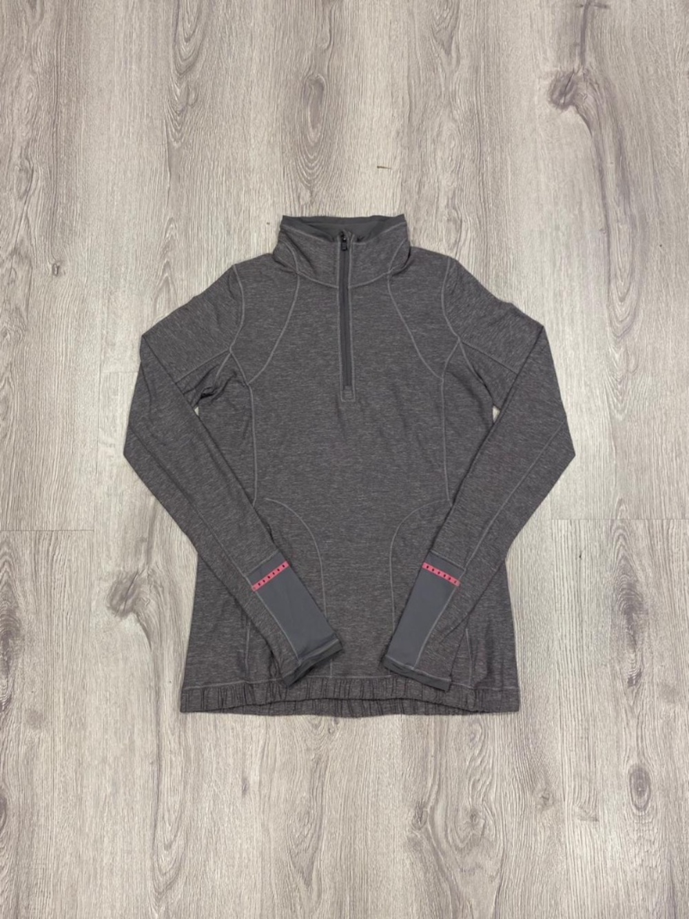 Lululemon Heathered Charcoal Grey Run Turbo Zip Pullover Reflective Trim Size 4 - Picture 3 of 9